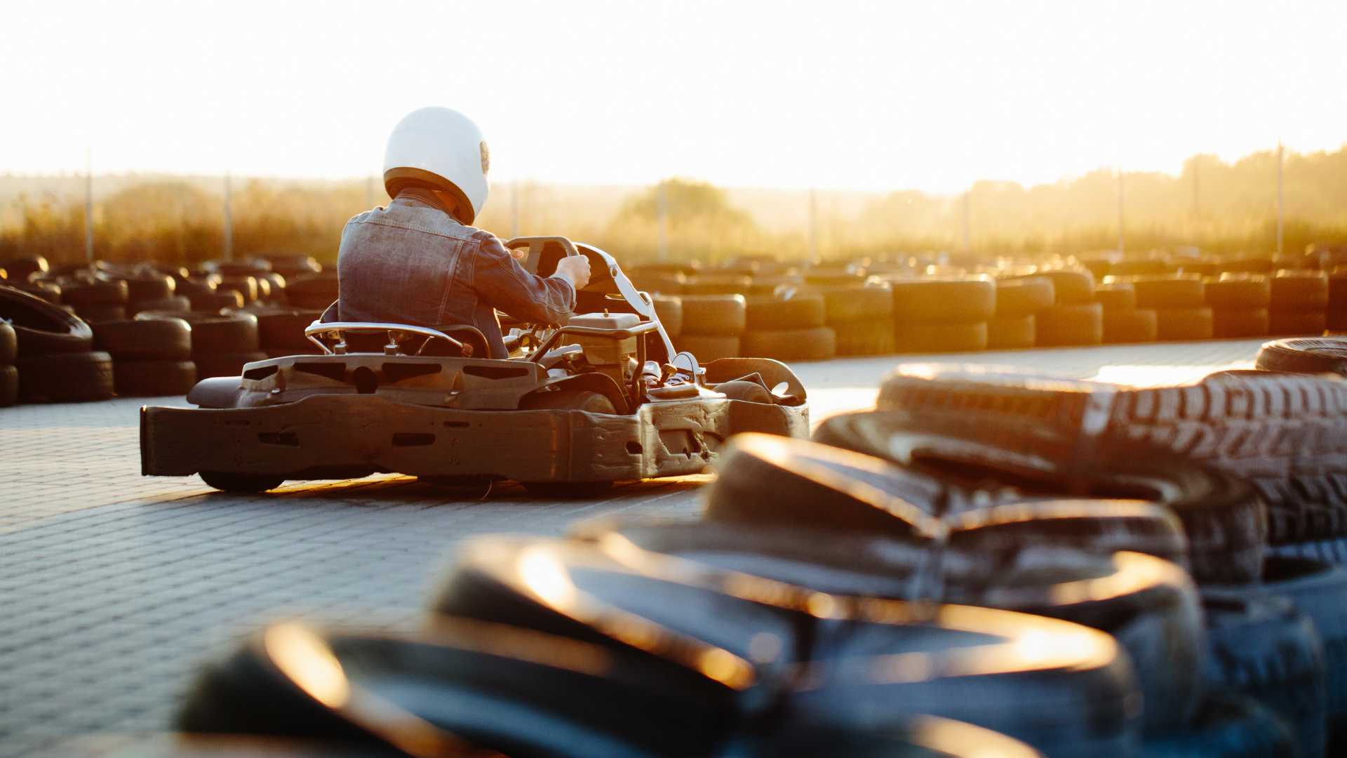 Pilote sur un karting