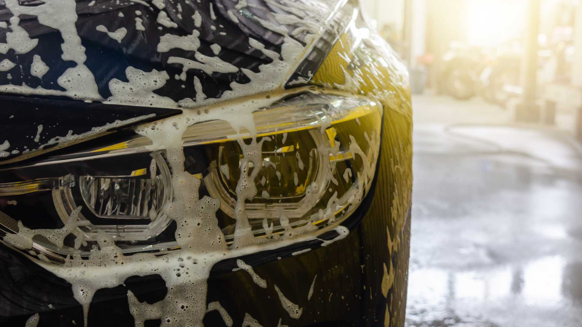 Voiture noire lavage