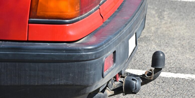 voiture avec attelage