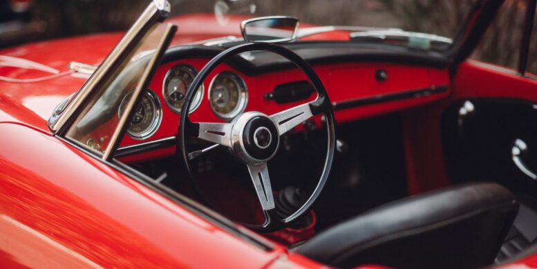 véhicule vintage compétition